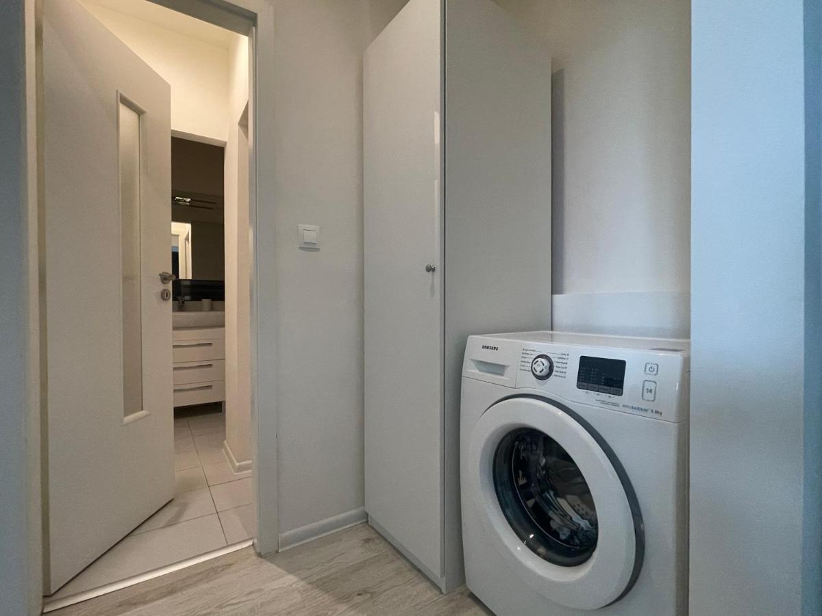 Sag Riazanska Residence 3 Room Free Wi-Fi Bratislava Buitenkant foto